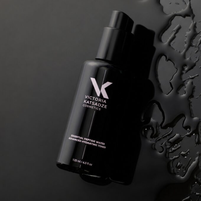 Інтенсивно зволожувальний тонер Essential Peptide Water